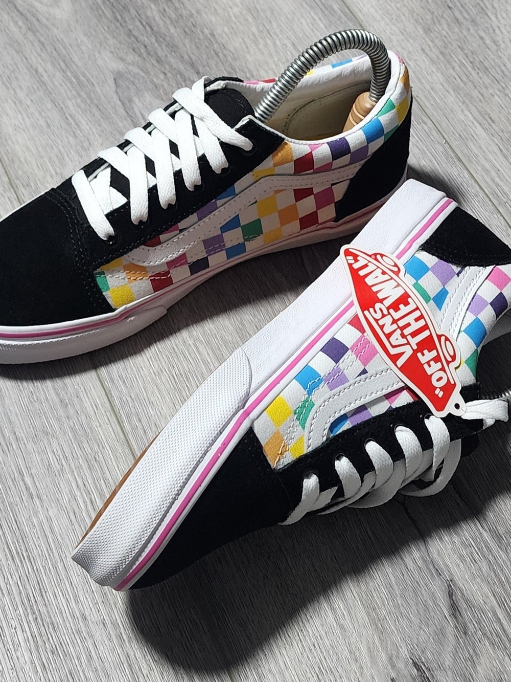 NWT Vans Old Skool Rainbow Checkered Sneakers Womens Size 6.5